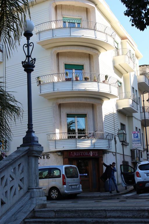 La Casa Di Aurora Villa Reggio di Calabria Ngoại thất bức ảnh